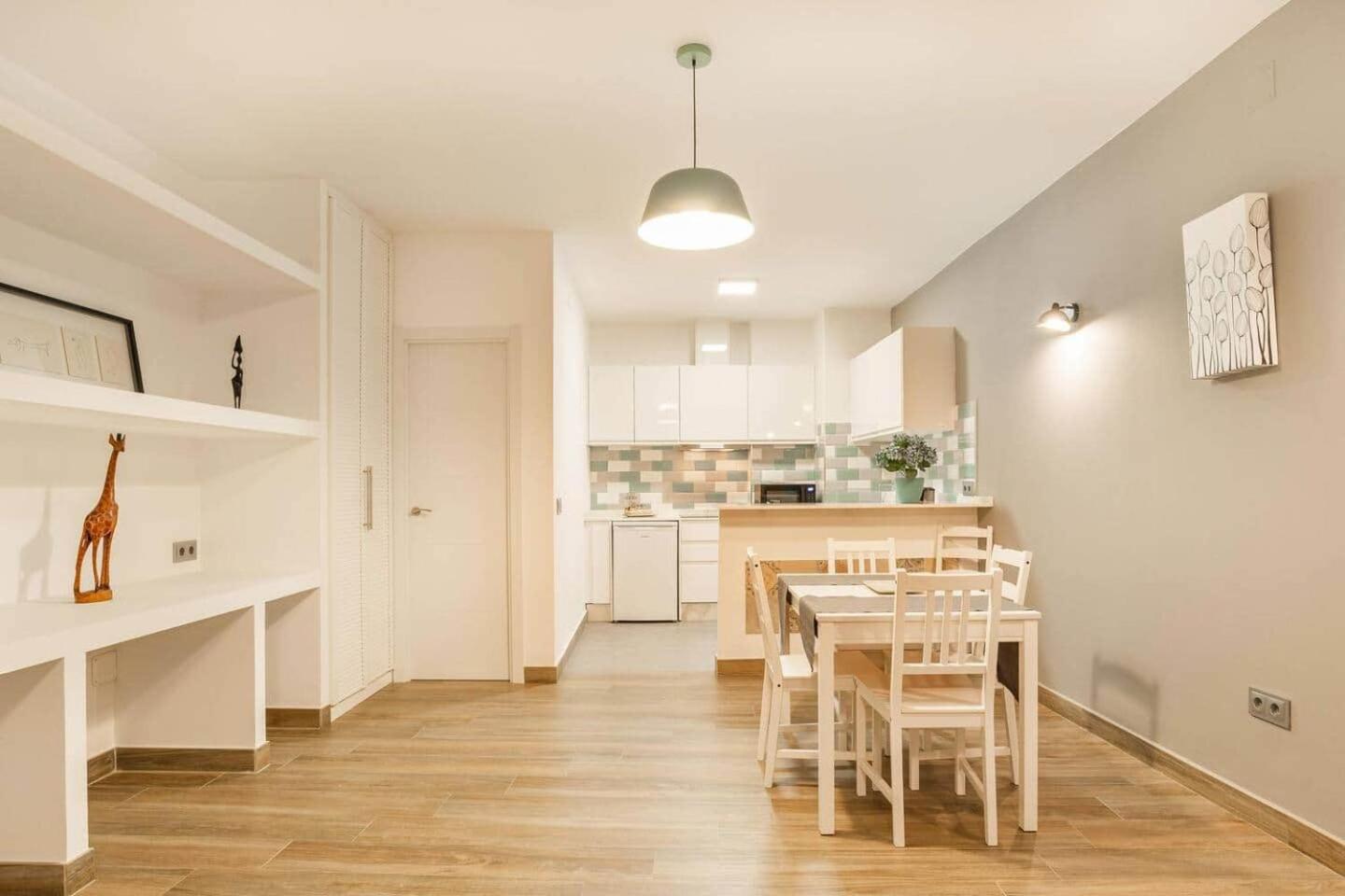La Pimentera Central Apartments - Con Patio Privado Marbella Eksteriør bilde
