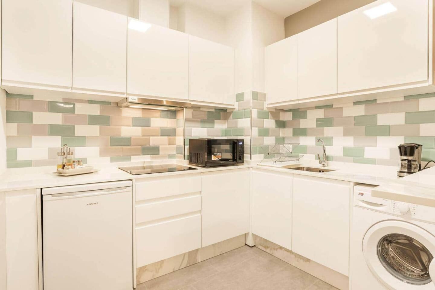 La Pimentera Central Apartments - Con Patio Privado Marbella Eksteriør bilde
