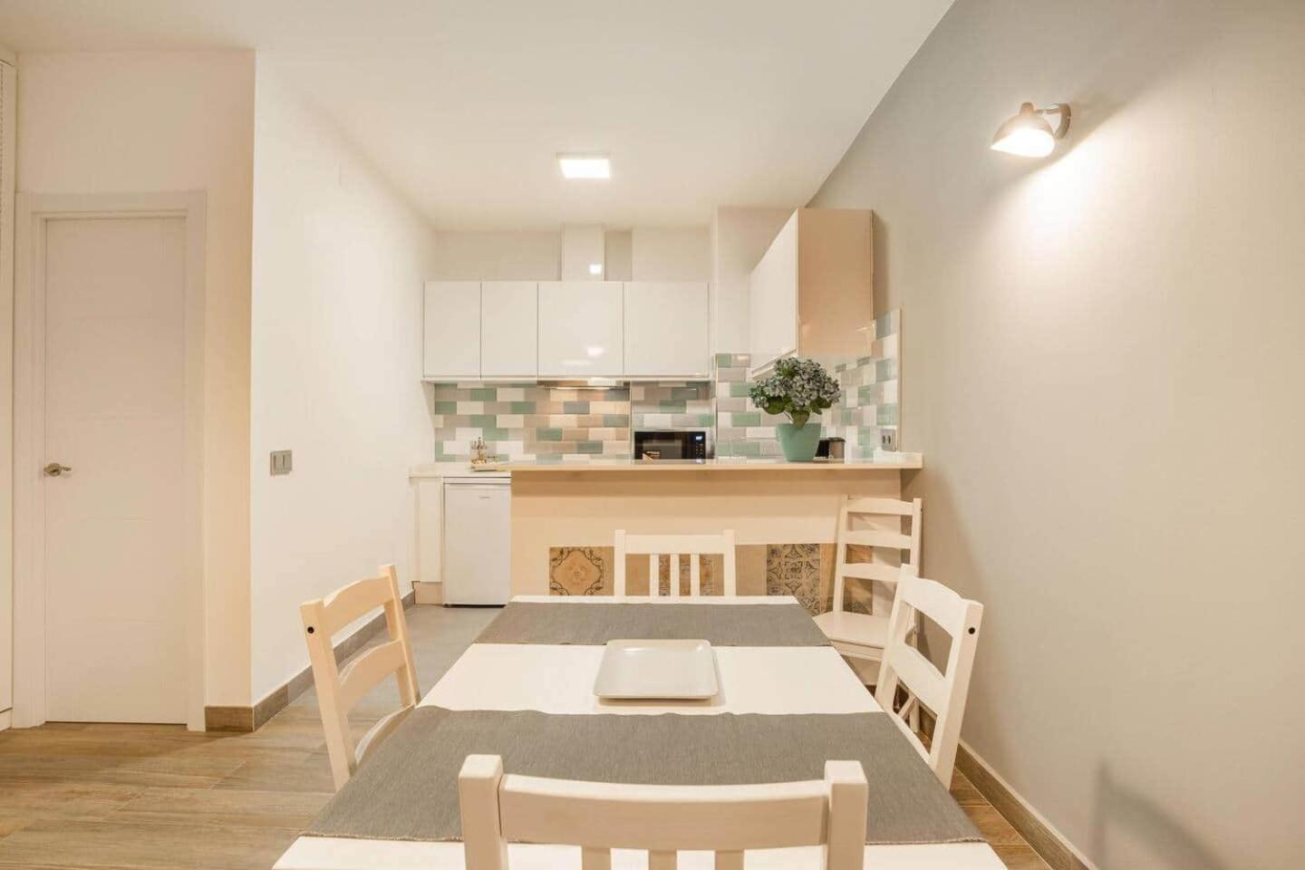 La Pimentera Central Apartments - Con Patio Privado Marbella Eksteriør bilde
